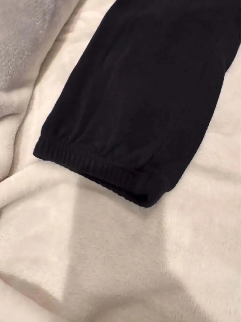 Vans Black Sweatpants with logo & back pocket Boys XL